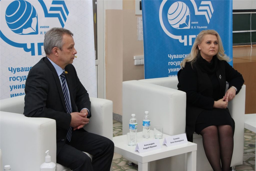 На медицинском факультете состоялось ток-шоу «Год на «передовой»